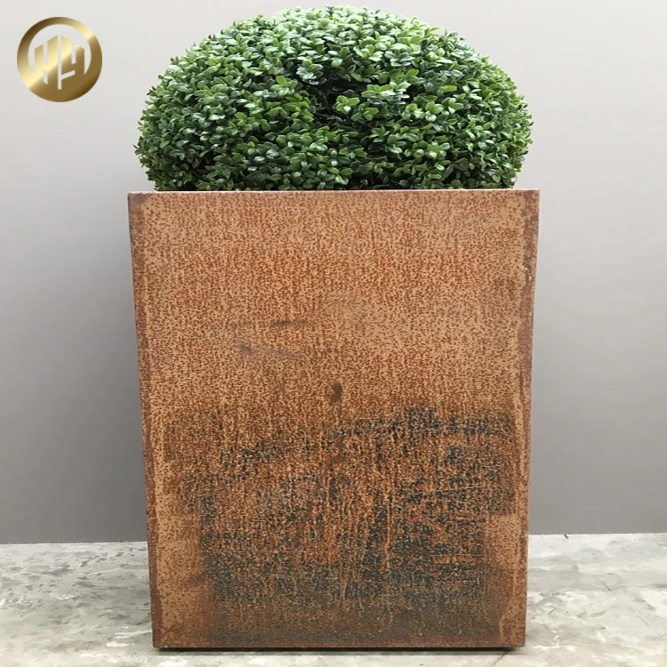 Modern Style Corten Steel Rusty Metal Tapered Decoration Flower Planter