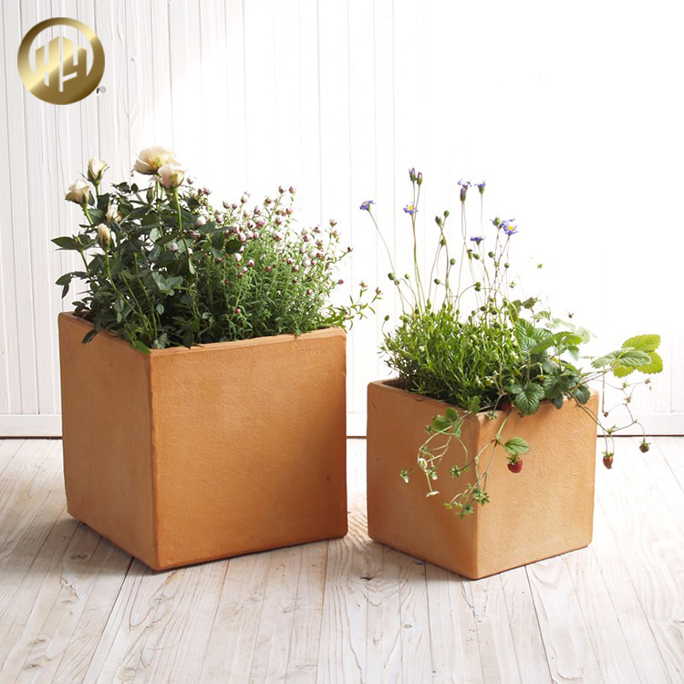 High Quality Meal Rusty Treatment Square Design Practical Planter