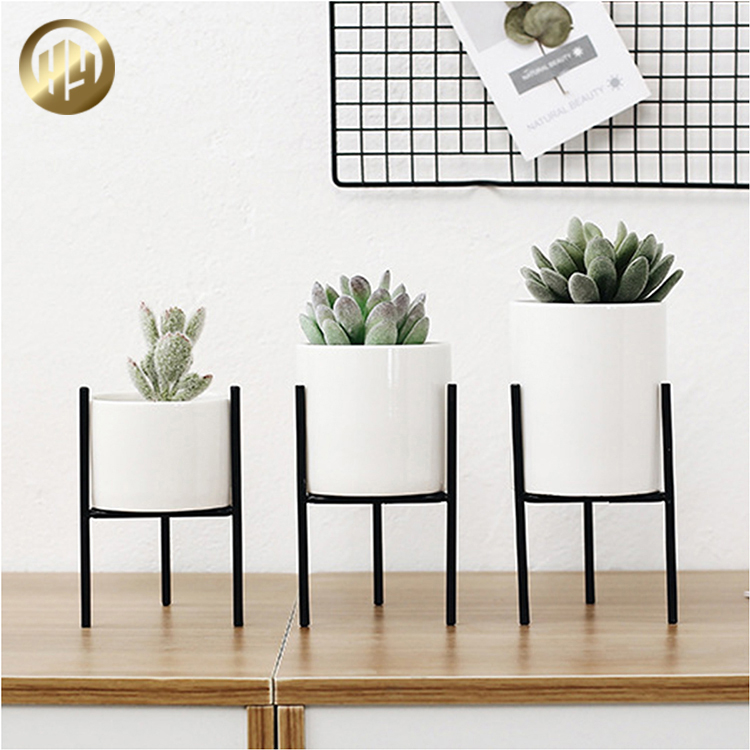 Raised Medium Metal Room Decoration Round Decoration Flower Planter