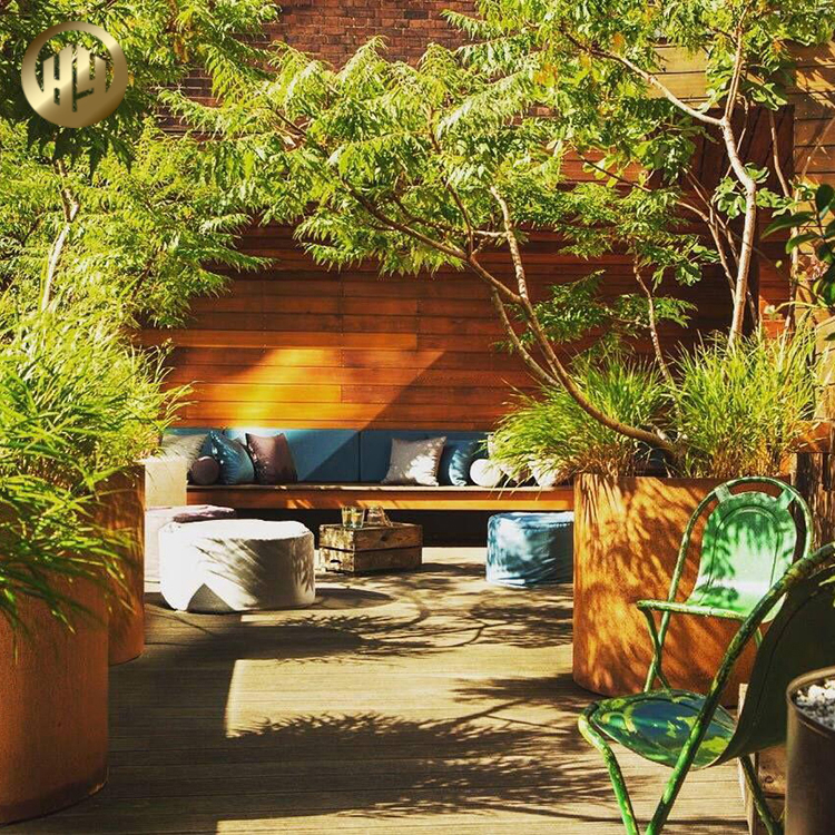 Corten Steel Rusty Treatment Round Courtyard Decoration Metal Flower Planter