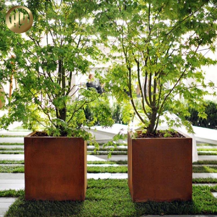 Simple Square Corten Steel Metal Garden Cube Decoration Flower Planter