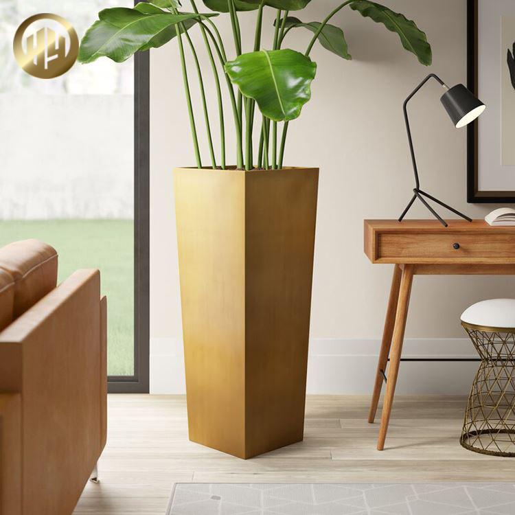 Medium Corten Steel Rusty Treatment Tapered Metal Decoration Planter