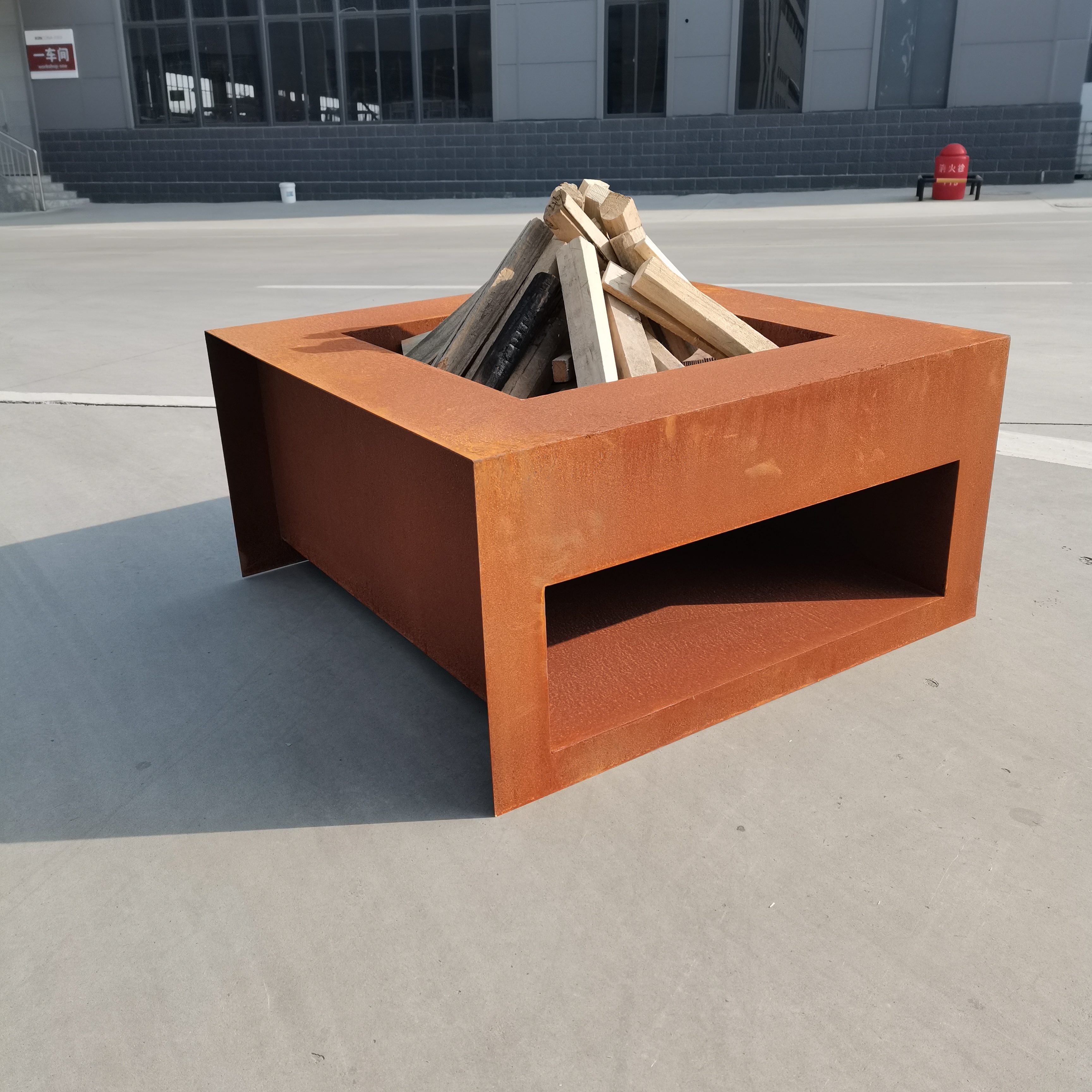 The attention points in using fire pit