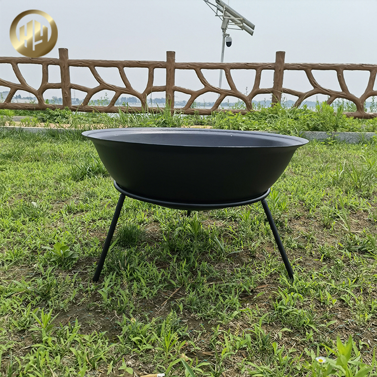 Black Color Round Barbecue Wood Burning Metal Heater Outdoor Fire Pit