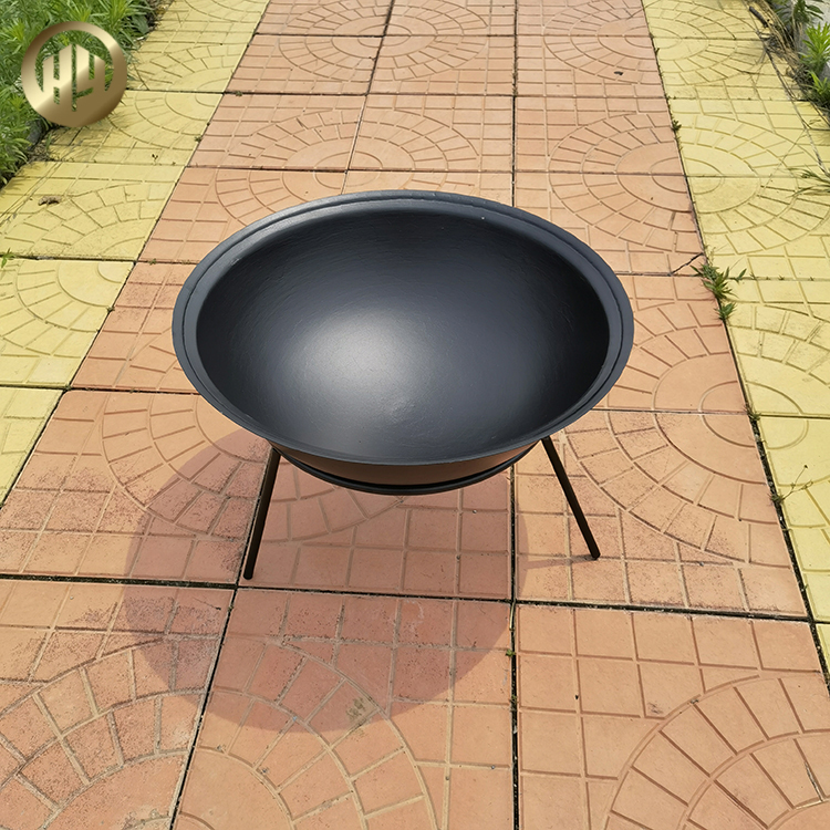 Black Color Round Barbecue Wood Burning Metal Heater Outdoor Fire Pit
