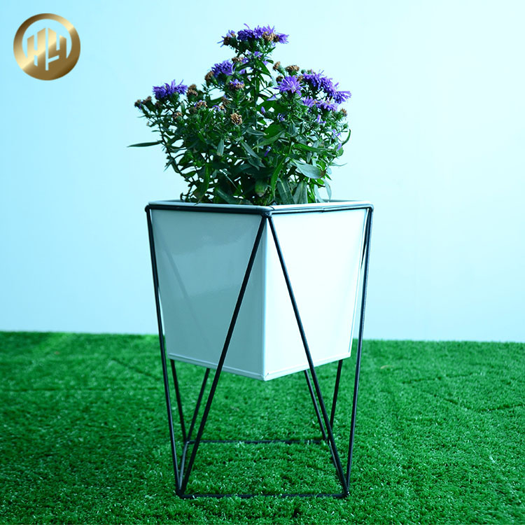 Wholesale Room Decoration Metal Flower Planter With Base Frame